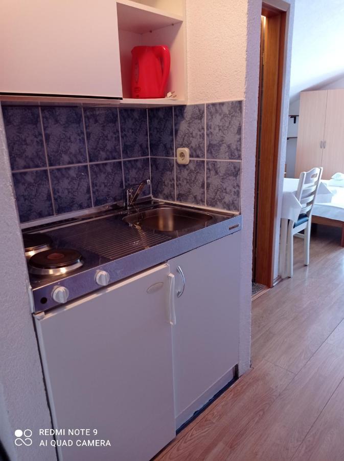Apartments Mihovil Omis Ngoại thất bức ảnh