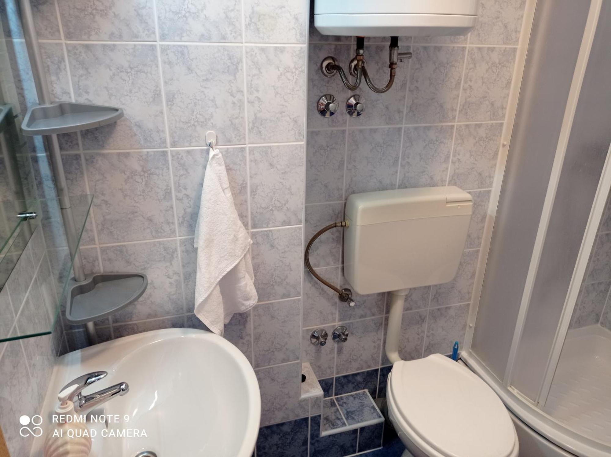 Apartments Mihovil Omis Phòng bức ảnh